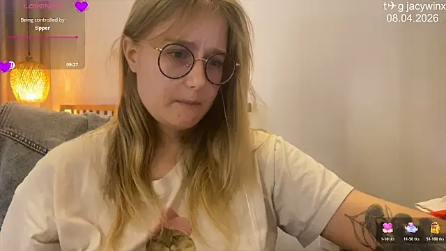 JacyWinslat Chat XXX live