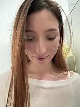 LilluKattenのライブXXXチャット