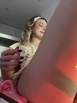 NicoleCut 现场XXX聊天