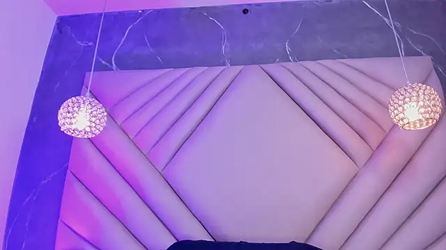 Ibbie_drastic Adlı Modelin Canlı XXX Sohbeti