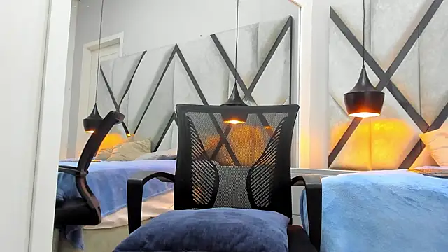 NohaBrooks webkamerás műsora