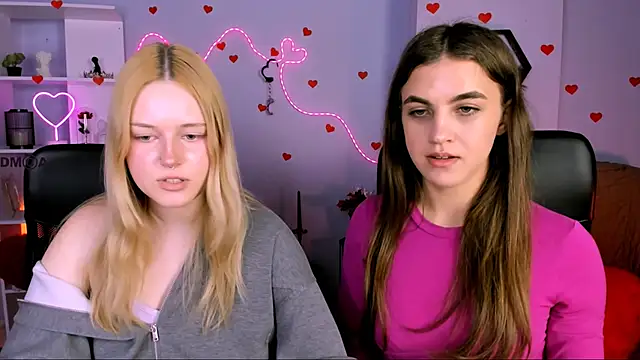 trixy_melison Chat XXX live