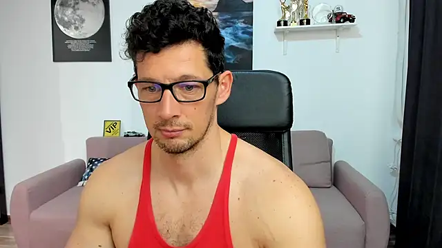 BrutusK08 Webcam show