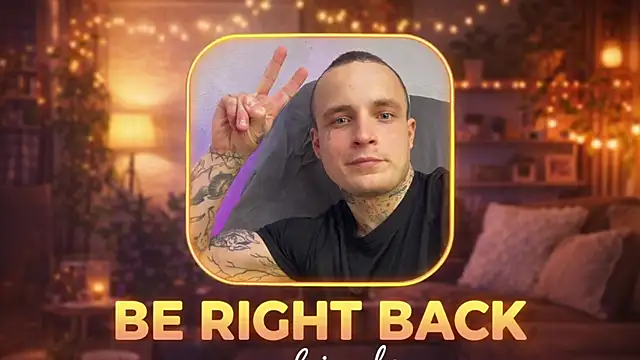 Show modela layneinchains na web-kameri