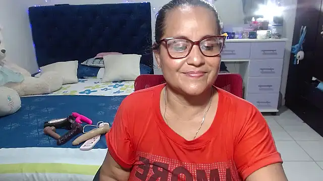 pervert_mommy_ 现场XXX聊天