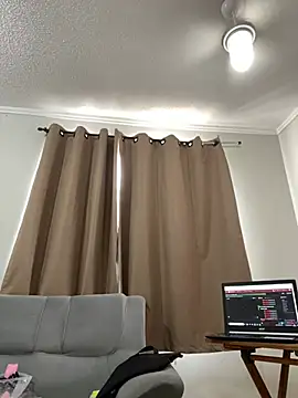 hanna_danger19 Chat XXX in diretta