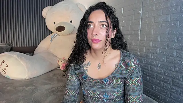 Czat XXX na żywo – Magic_ivone