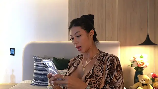 عرض كام KalaBeckett_