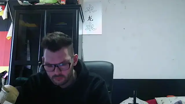 Die-geile-Sau Adlı Modelin Web Kamerası Şovu