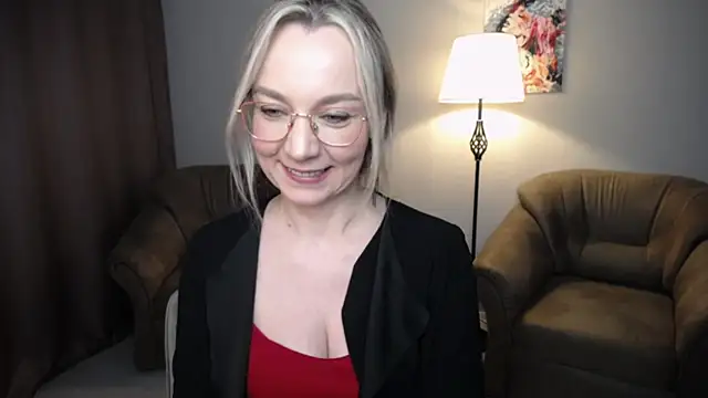 Ava_Elior Chat XXX in diretta