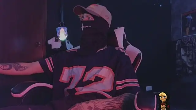 AcidMiloのライブXXXチャット