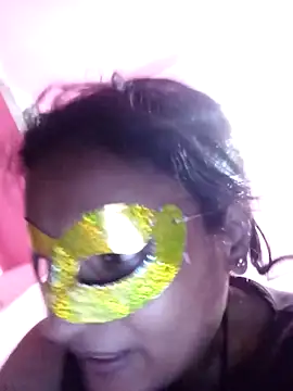 Gullapi 라이브 XXX 채팅