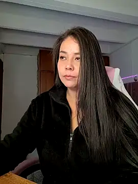 aimee_forddのライブXXXチャット