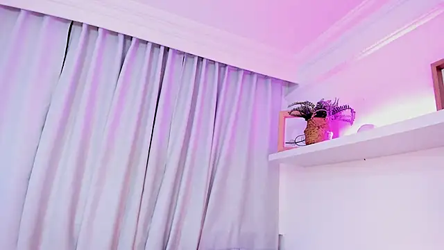 pucca7 élő XXX-chatje