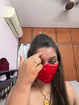 Pertunjukan Kamera Web Sirishateluguammai