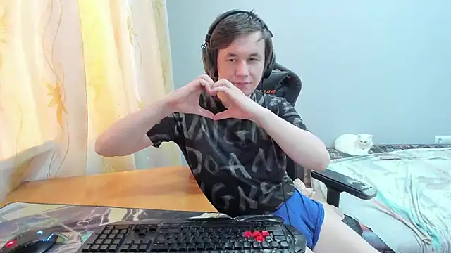 Вебкам-шоу iliaskrislove