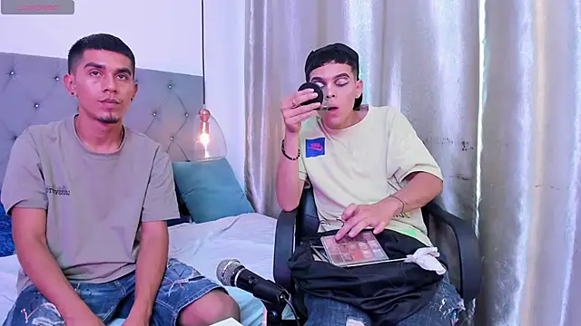 Chat XXX Live your_d0ll1