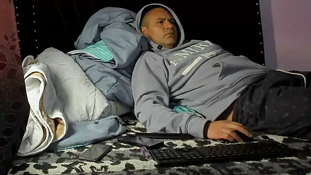 Tommy_sex79 Webcam show