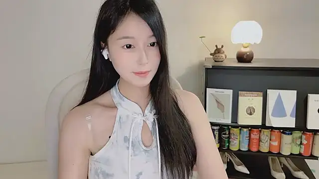 Onechestnut Chat XXX live