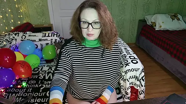 MarleneDietrich's Live XXX Chat