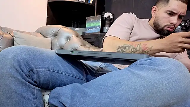 matteosantosのウェブカメラショー