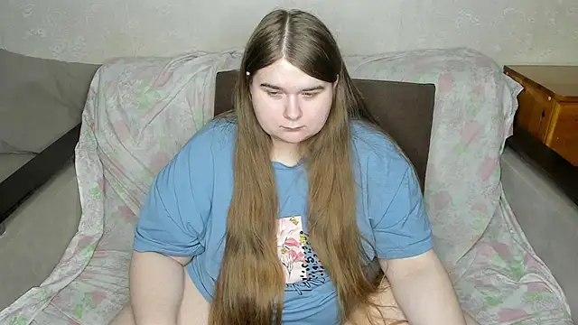 Pauline_dominance Show in webcam