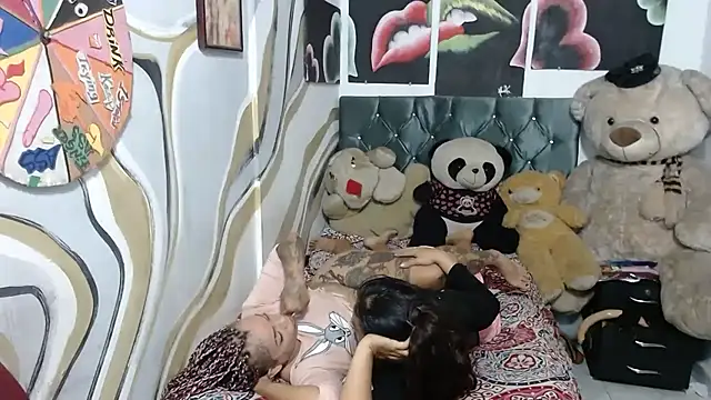 manzanahot9 Adlı Modelin Canlı XXX Sohbeti