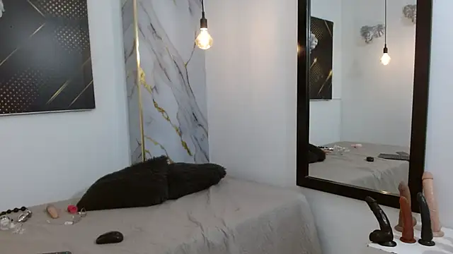 HannaHot_69 Adlı Modelin Canlı XXX Sohbeti