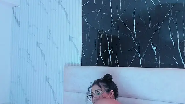 Živý XXX chat Reginavegaa