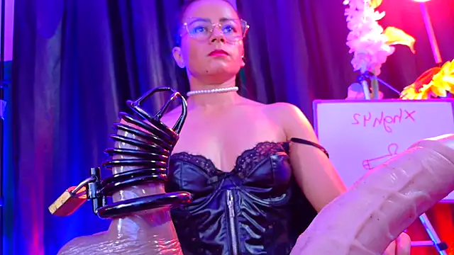 MistressSlut1's Live XXX Chat