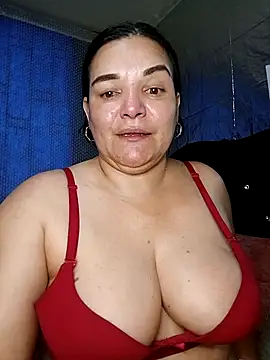 Pokazy przed kamerką – Zuleyka_69