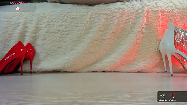 queens_nylon's Live XXX Chat