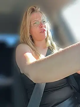 AnastasiaAniess Adlı Modelin Canlı XXX Sohbeti