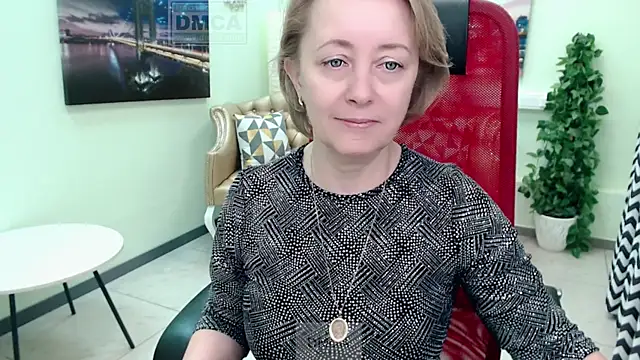 MONA_W – Naživo XXX chat