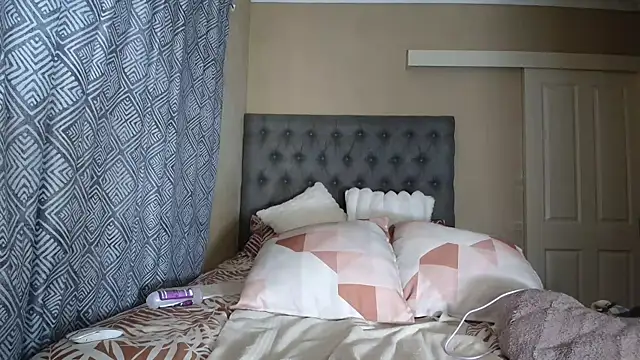 Chat +18 de nanababe1 ao vivo