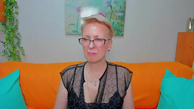 iamyourdream89 élő XXX-chatje