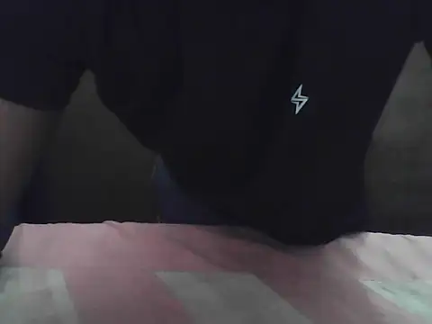 hot_to_handel élő XXX-chatje