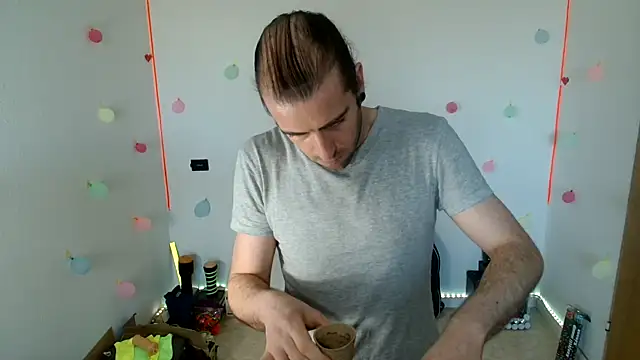 hei_69: онлайн-секс-чат