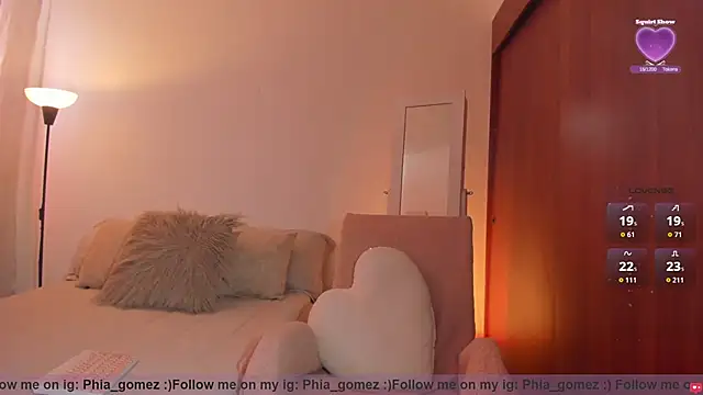 whitneyhot: онлайн-секс-чат