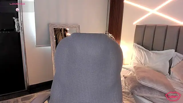 Chat XXX en directo de Veronicalanx1