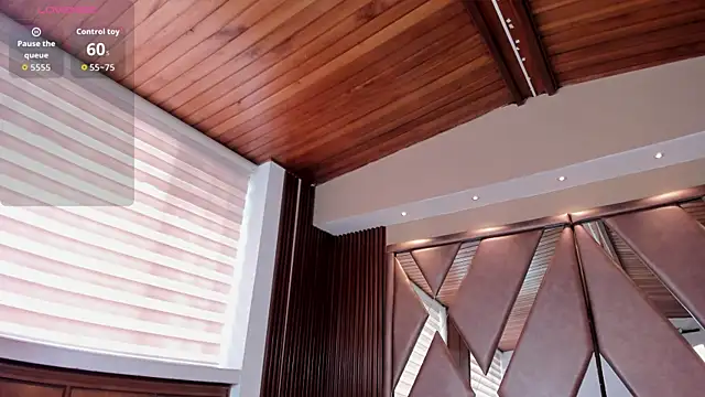 AidaJones: απευθείας συνομιλία ΧΧΧ