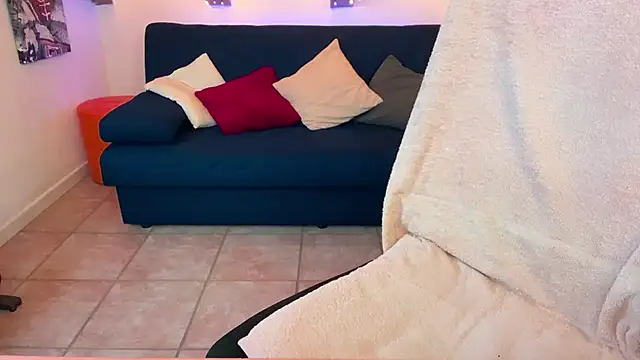 Helarys: απευθείας συνομιλία ΧΧΧ