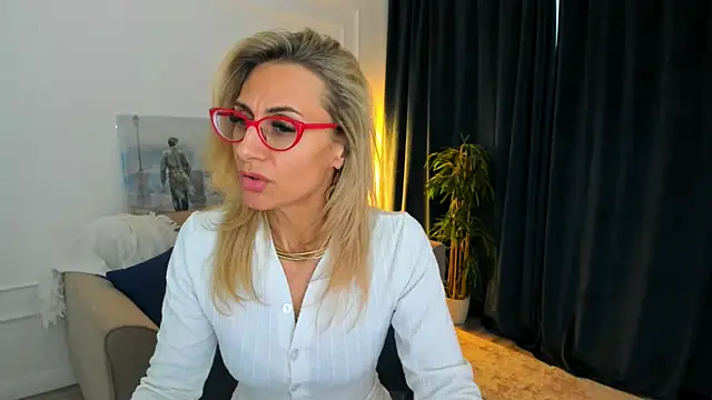 MuseOfStage Adlı Modelin Web Kamerası Şovu