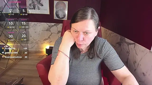 Онлайн чат XXX KellyPerfection