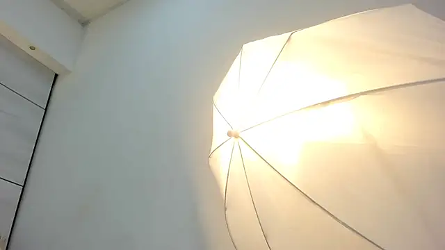 XXX chat uživo modela khris__evans