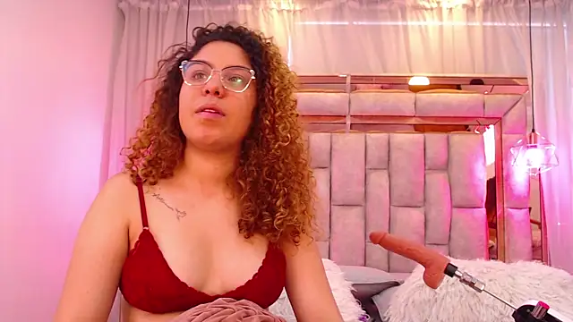 Živý XXX chat AllisonAdams_