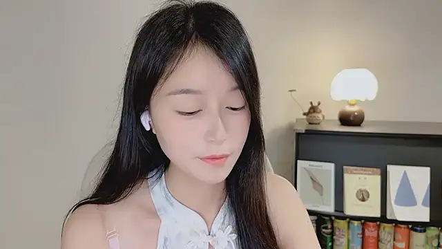 OnechestnutのライブXXXチャット