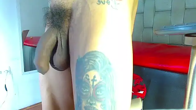 Hot_Latino_x webkamerás műsora