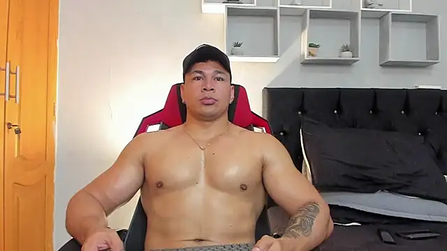 tyler_hank01 라이브 XXX 채팅