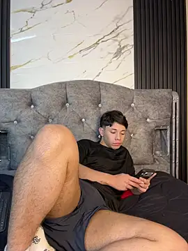 Show de Noah-ledom na webcam